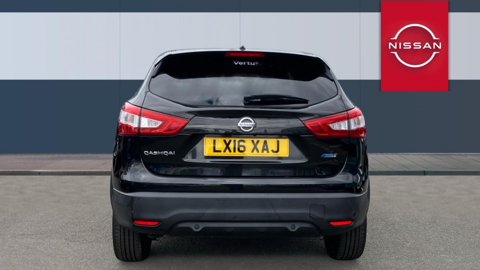 Nissan Qashqai 1.5 dCi Tekna 5dr Diesel Hatchback - Image 6