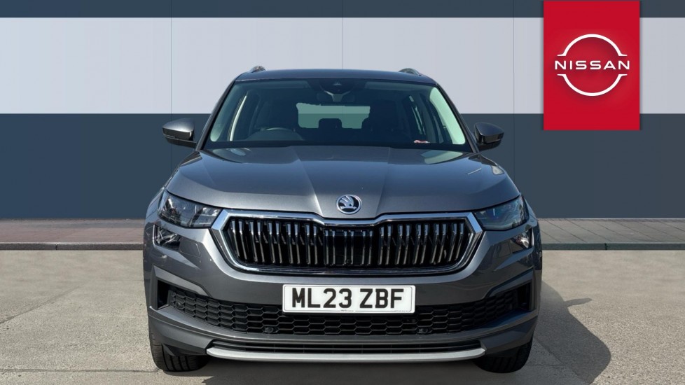 Skoda Kodiaq 1.5 TSI SE L Executive 5dr DSG [7 Seat] Petrol Estate - Image 3