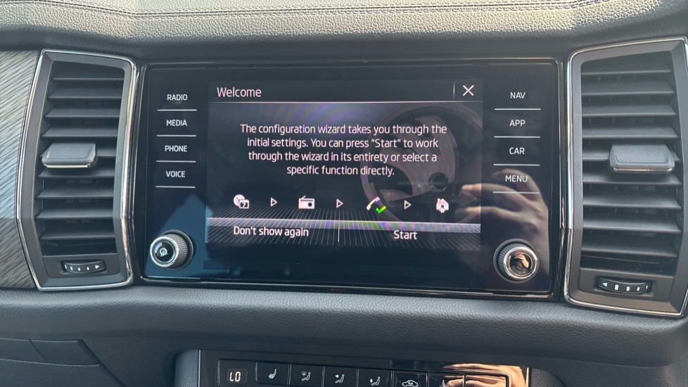 Skoda Kodiaq 1.5 TSI SE L Executive 5dr DSG [7 Seat] Petrol Estate - Image 33