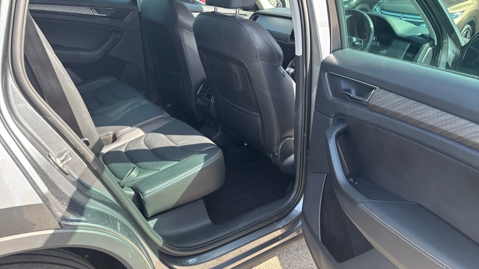 Skoda Kodiaq 1.5 TSI SE L Executive 5dr DSG [7 Seat] Petrol Estate - Image 56