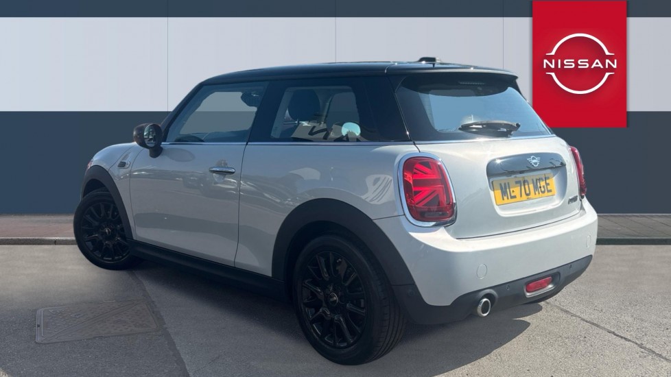 MINI Hatchback 1.5 Cooper Classic II 3dr Auto Petrol Hatchback - Image 2