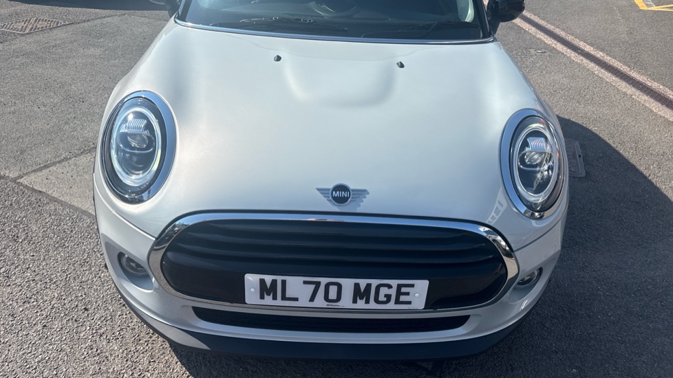 MINI Hatchback 1.5 Cooper Classic II 3dr Auto Petrol Hatchback - Image 8