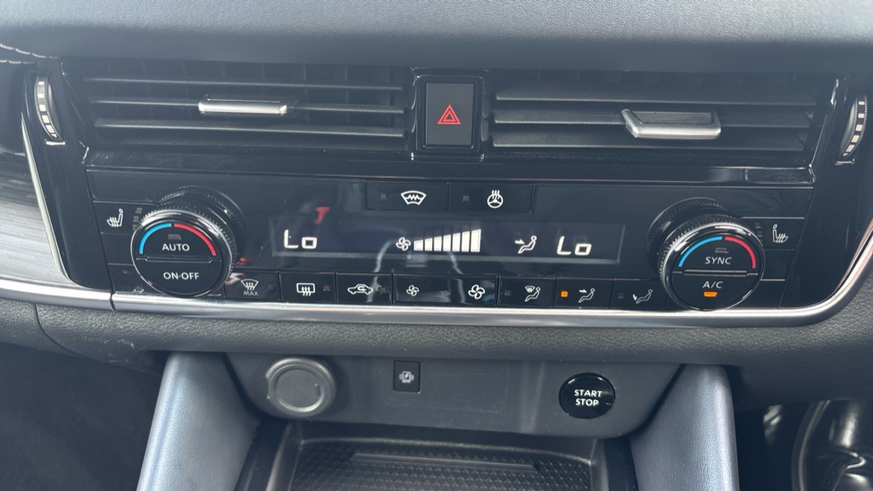 Nissan Qashqai 1.5 E-Power Tekna 5dr Auto Hybrid Hatchback - Image 31
