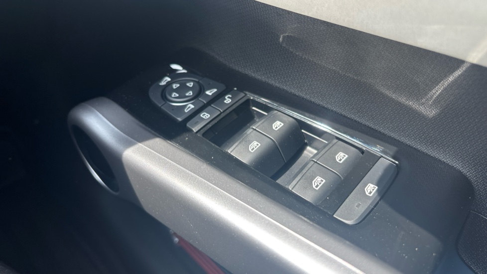 BYD Atto 3 150kW Design 60kWh 5dr Auto Electric Hatchback - Image 25