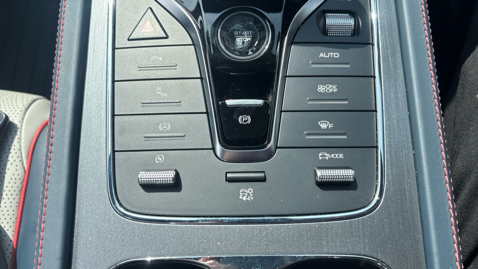 BYD Atto 3 150kW Design 60kWh 5dr Auto Electric Hatchback - Image 29