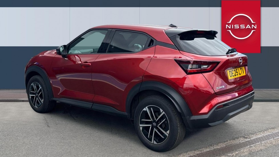 Nissan Juke 1.0 DiG-T N-Connecta 5dr Petrol Hatchback - Image 2