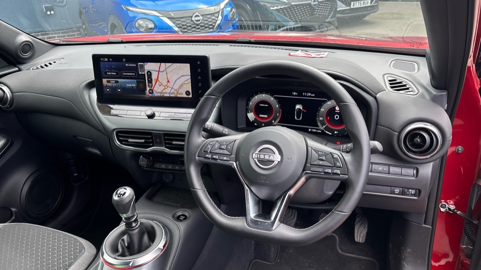 Nissan Juke 1.0 DiG-T N-Connecta 5dr Petrol Hatchback - Image 10