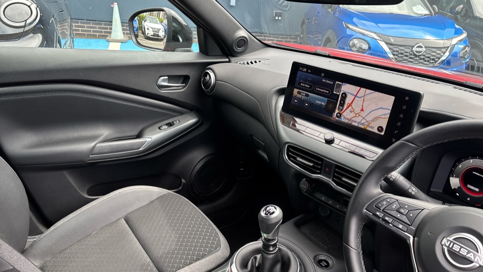 Nissan Juke 1.0 DiG-T N-Connecta 5dr Petrol Hatchback - Image 14