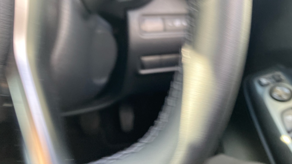 Nissan Juke 1.0 DiG-T N-Connecta 5dr Petrol Hatchback - Image 24
