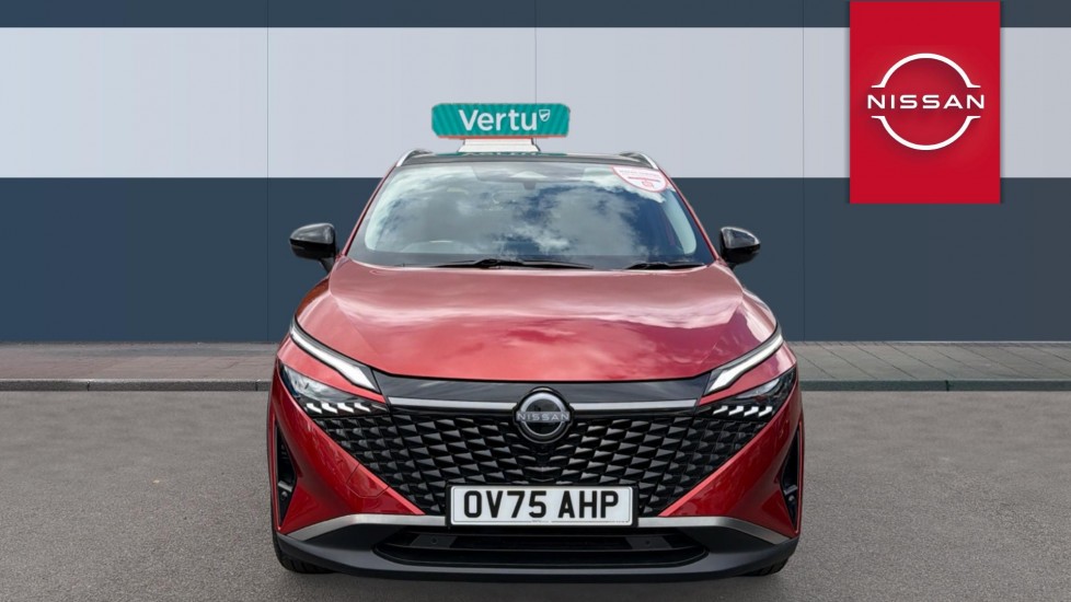 Nissan Qashqai 1.3 DiG-T MH N-Connecta [Glass Roof] 5dr Petrol Hatchback - Image 3