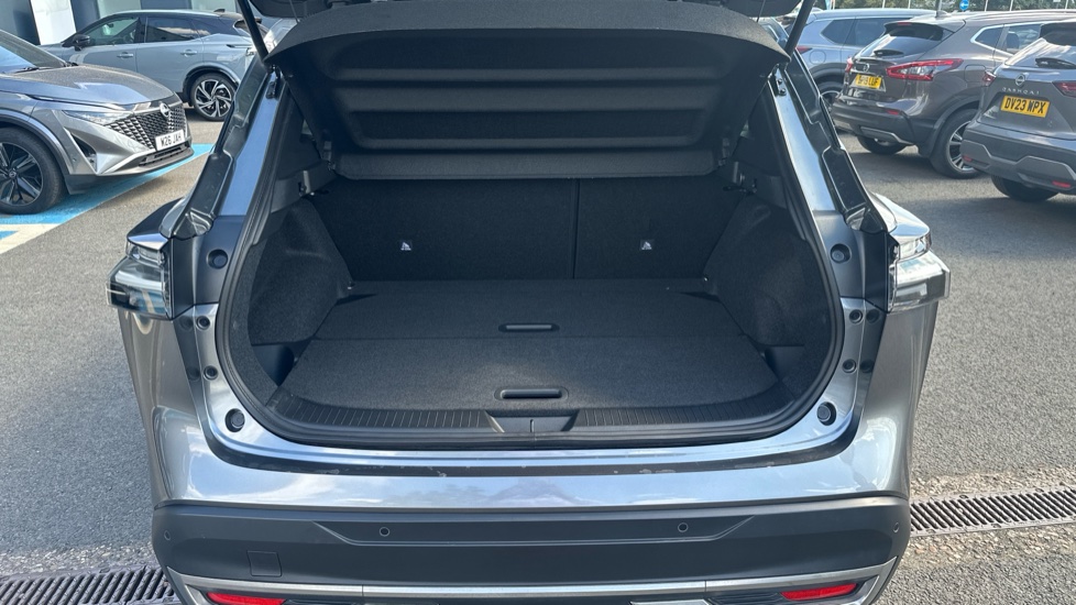 Nissan Qashqai 1.5 E-Power 205 N-Connecta [Glass Roof] 5dr Auto Hybrid Hatchback - Image 4