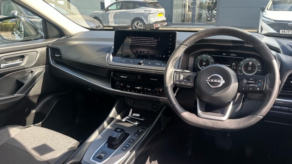 Nissan Qashqai 1.5 E-Power 205 N-Connecta [Glass Roof] 5dr Auto Hybrid Hatchback - Image 14