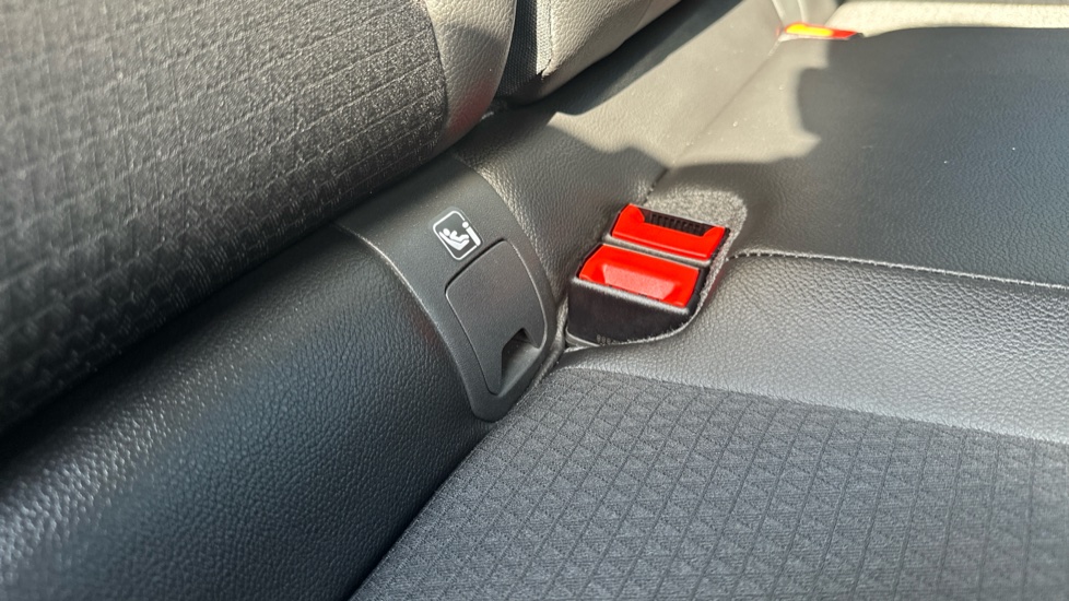 Nissan Qashqai 1.5 E-Power 205 N-Connecta [Glass Roof] 5dr Auto Hybrid Hatchback - Image 17
