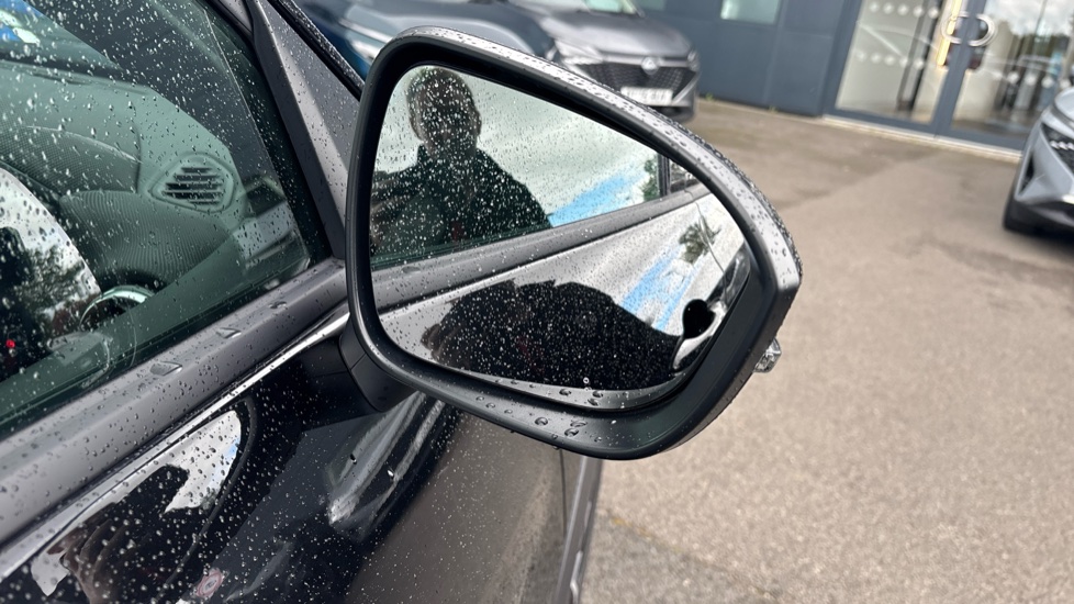 Nissan Juke 1.0 DiG-T N-Connecta 5dr Petrol Hatchback - Image 26