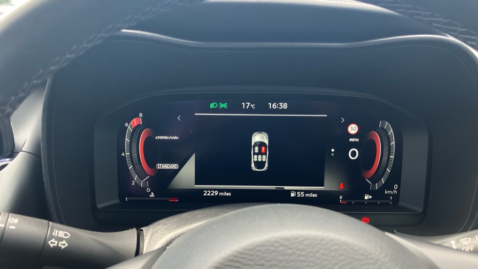 Nissan Juke 1.0 DiG-T N-Connecta 5dr Petrol Hatchback - Image 18