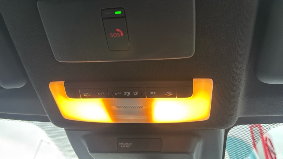 Nissan Juke 1.6 Hybrid N-Connecta 5dr Auto Hybrid Hatchback - Image 31