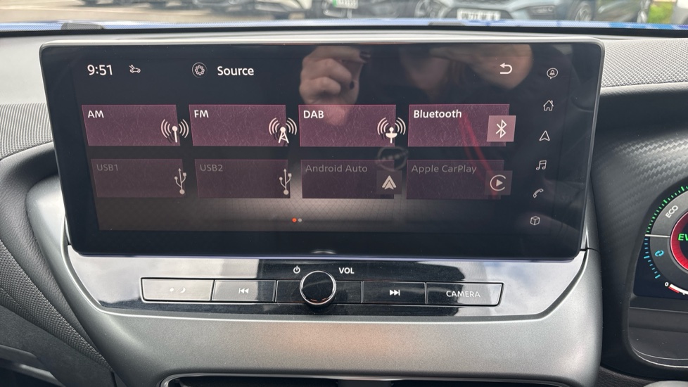 Nissan Juke 1.6 Hybrid N-Connecta 5dr Auto Hybrid Hatchback - Image 39