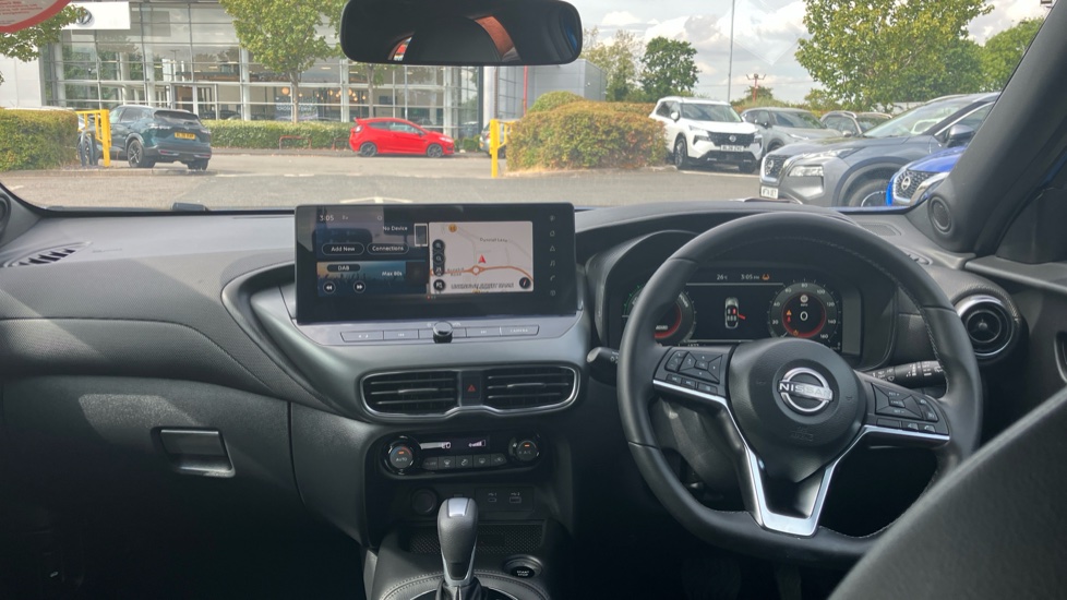 Nissan Juke 1.6 Hybrid N-Connecta 5dr Auto Hybrid Hatchback - Image 10