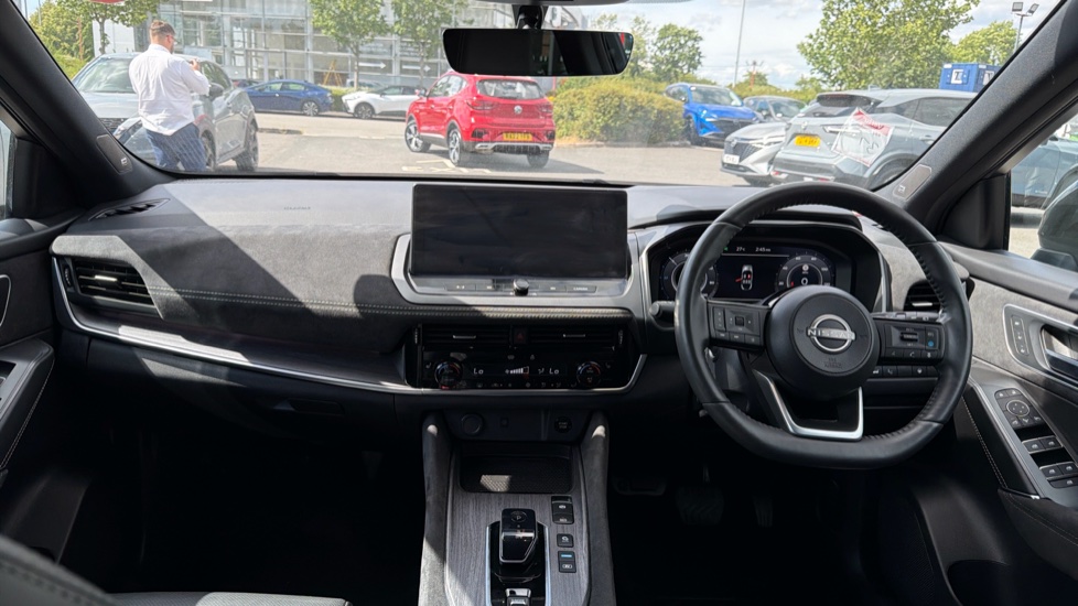Nissan Qashqai 1.5 E-Power Tekna+ 5dr Auto Hybrid Hatchback - Image 10