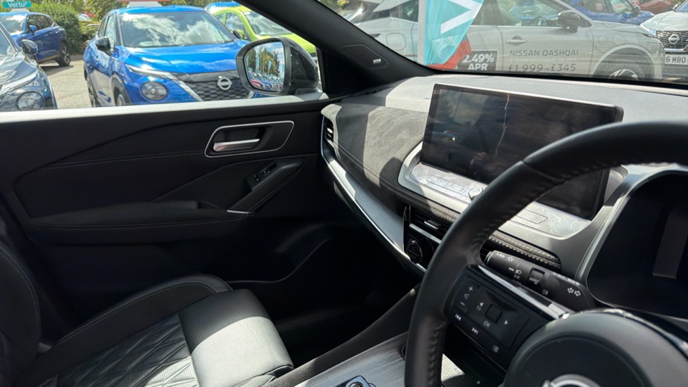 Nissan Qashqai 1.5 E-Power Tekna+ 5dr Auto Hybrid Hatchback - Image 32