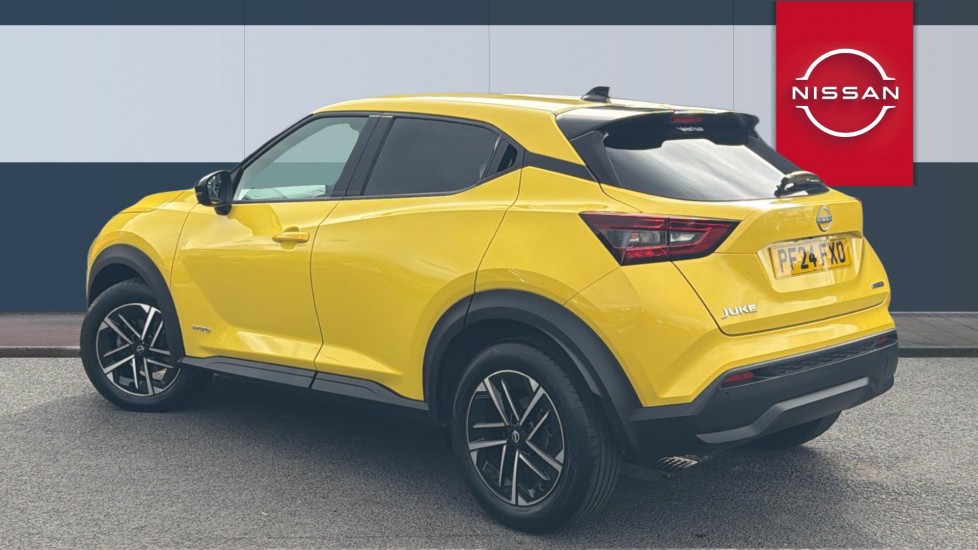 Nissan Juke 1.6 Hybrid N-Connecta 5dr Auto Hybrid Hatchback - Image 2