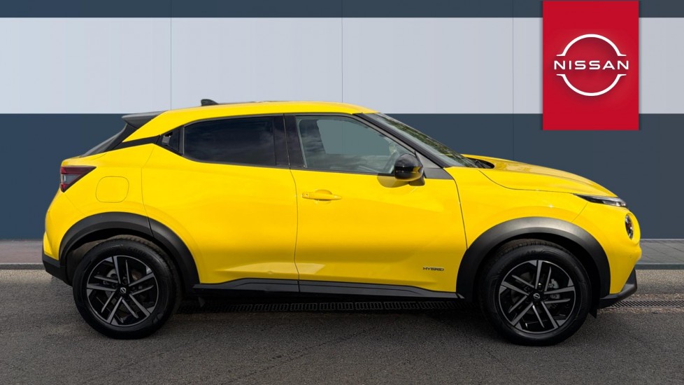 Nissan Juke 1.6 Hybrid N-Connecta 5dr Auto Hybrid Hatchback - Image 5