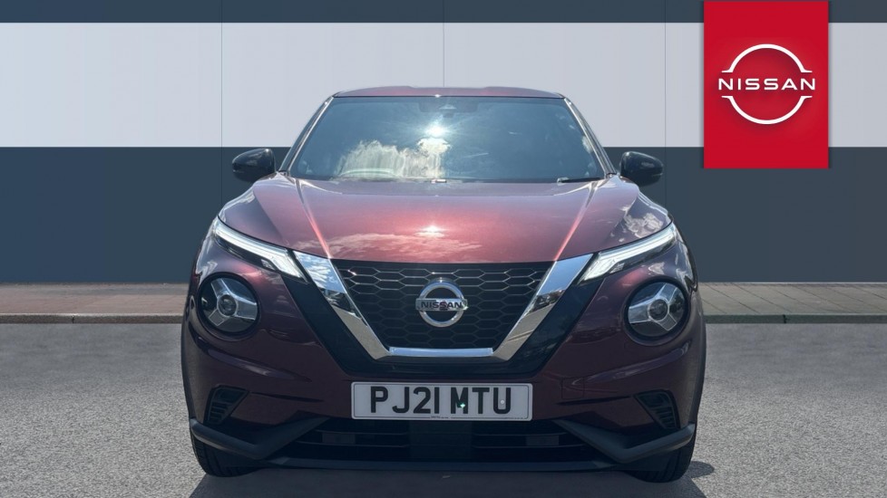 Nissan Juke 1.0 DiG-T 114 N-Connecta 5dr DCT Petrol Hatchback - Image 3