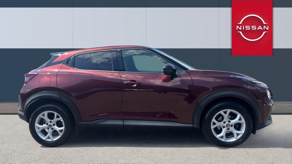 Nissan Juke 1.0 DiG-T 114 N-Connecta 5dr DCT Petrol Hatchback - Image 5
