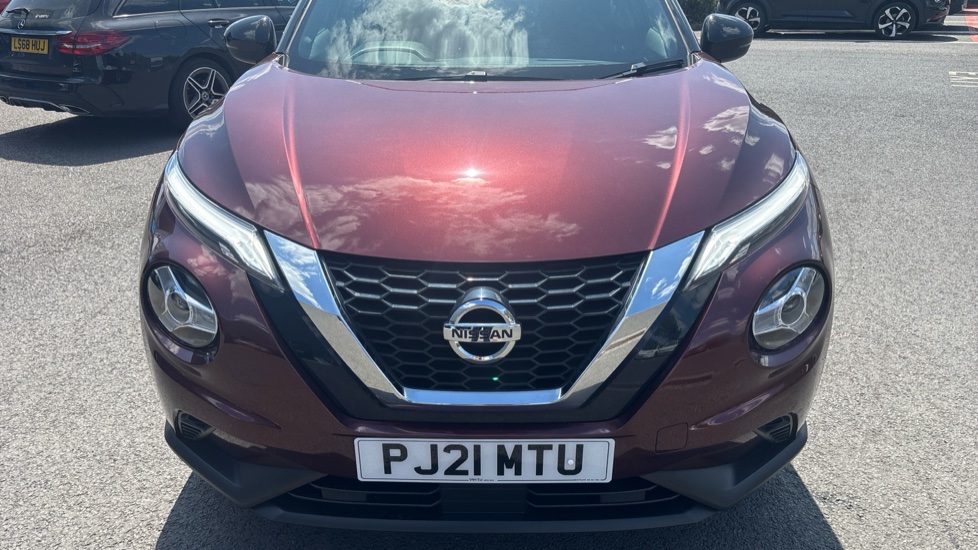 Nissan Juke 1.0 DiG-T 114 N-Connecta 5dr DCT Petrol Hatchback - Image 8