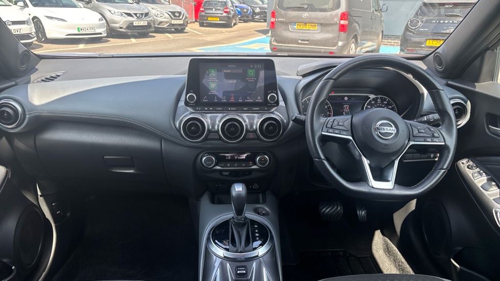 Nissan Juke 1.0 DiG-T 114 N-Connecta 5dr DCT Petrol Hatchback - Image 10