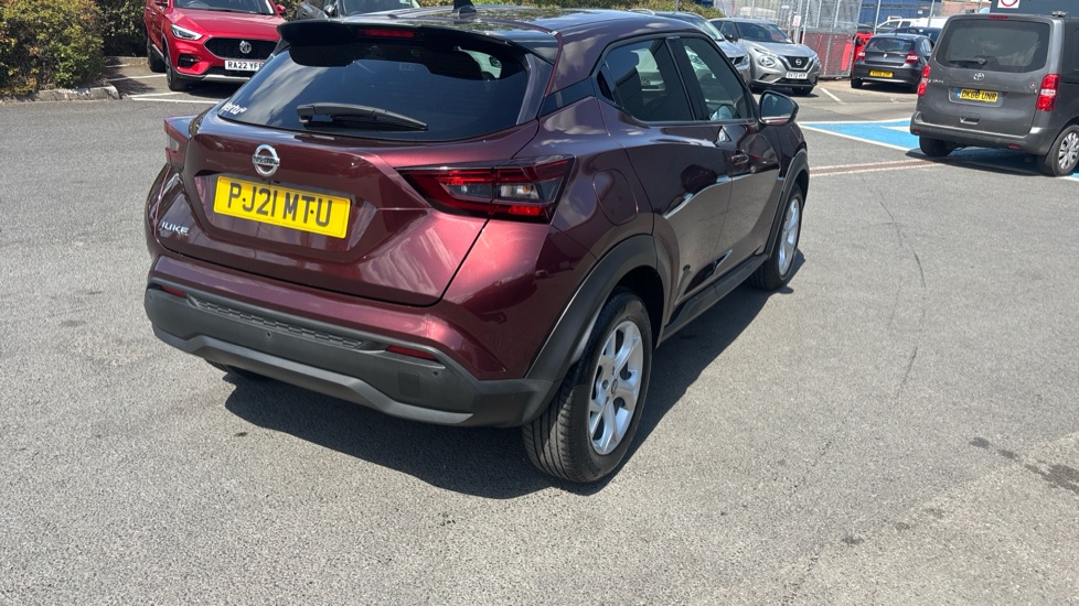 Nissan Juke 1.0 DiG-T 114 N-Connecta 5dr DCT Petrol Hatchback - Image 45