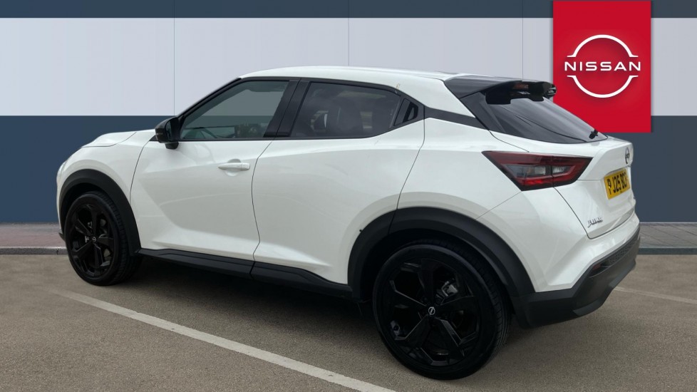 Nissan Juke 1.6 Hybrid Tekna 5dr Auto Hybrid Hatchback - Image 2