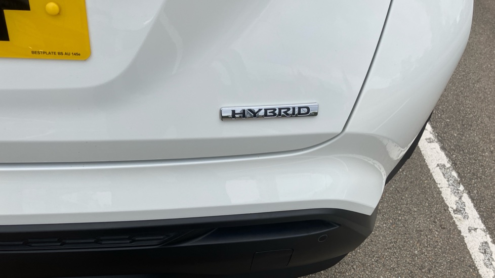 Nissan Juke 1.6 Hybrid Tekna 5dr Auto Hybrid Hatchback - Image 30