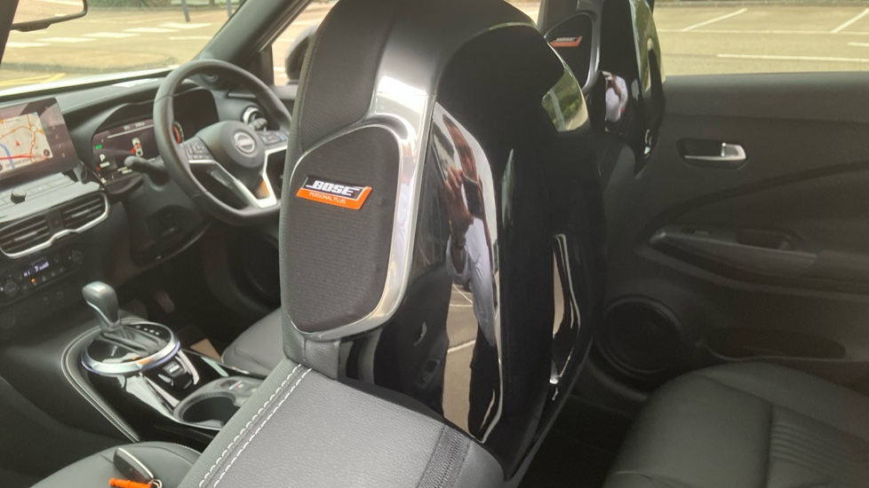 Nissan Juke 1.6 Hybrid Tekna 5dr Auto Hybrid Hatchback - Image 36