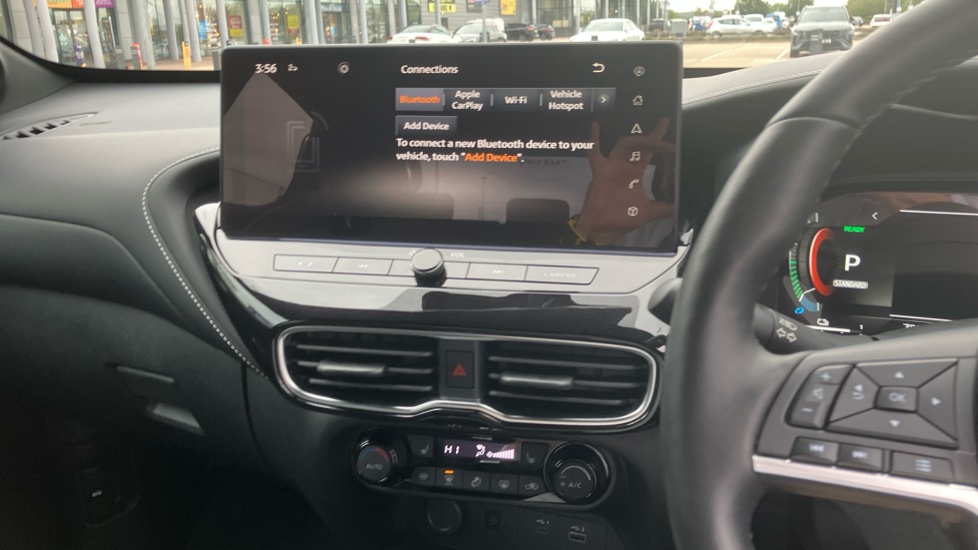Nissan Juke 1.6 Hybrid Tekna 5dr Auto Hybrid Hatchback - Image 65