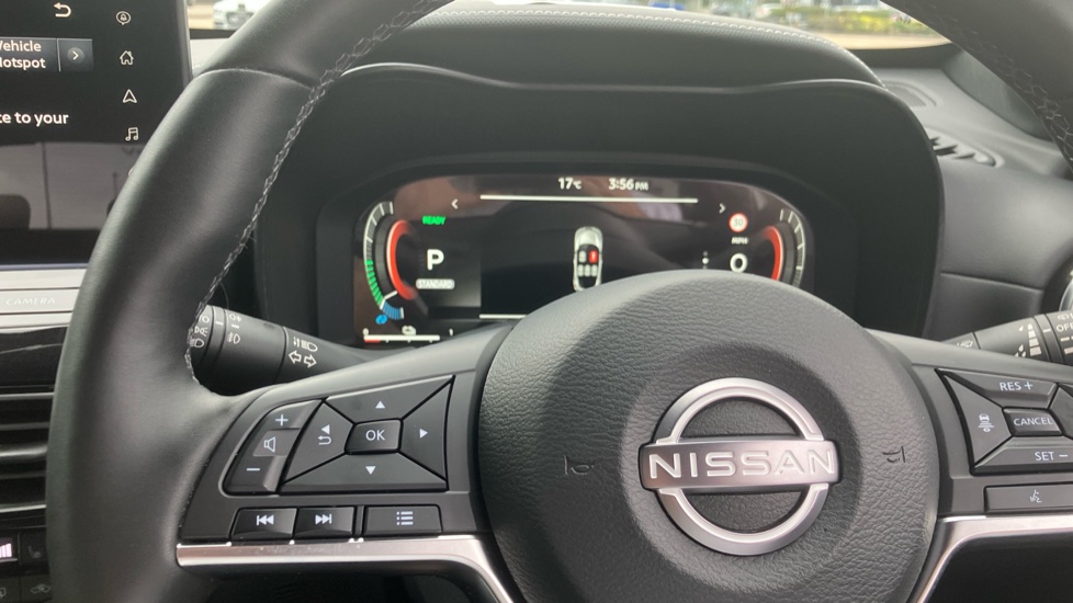 Nissan Juke 1.6 Hybrid Tekna 5dr Auto Hybrid Hatchback - Image 66
