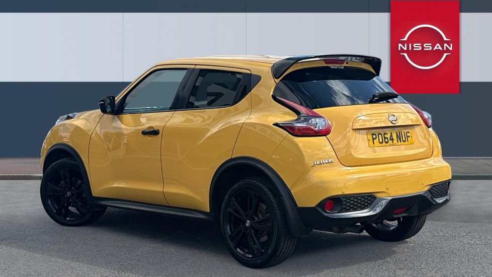 Nissan Juke 1.2 DiG-T Acenta Premium 5dr Petrol Hatchback - Image 2