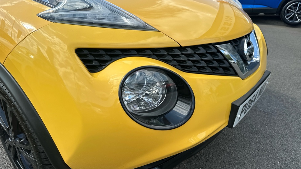 Nissan Juke 1.2 DiG-T Acenta Premium 5dr Petrol Hatchback - Image 21