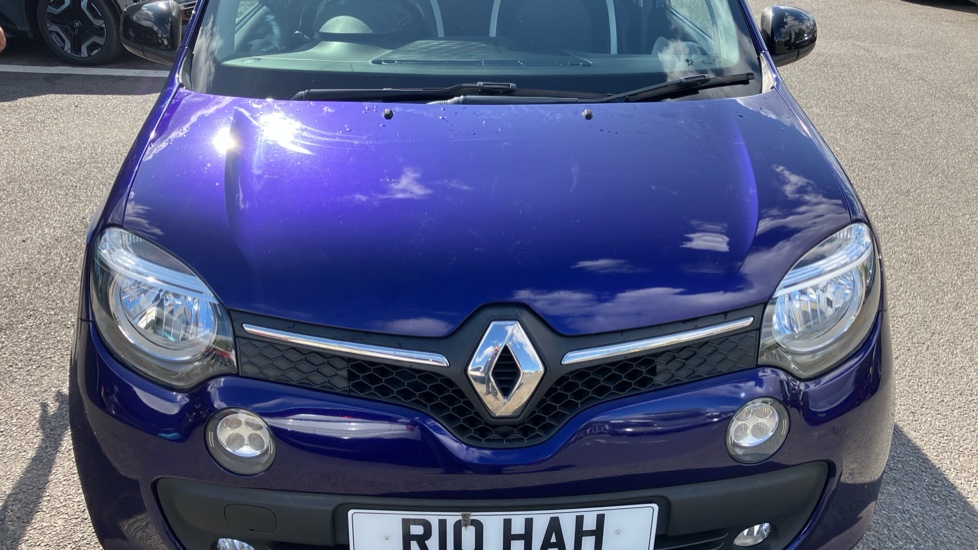 Renault Twingo 0.9 TCE Iconic 5dr [Start Stop] Petrol Hatchback - Image 8