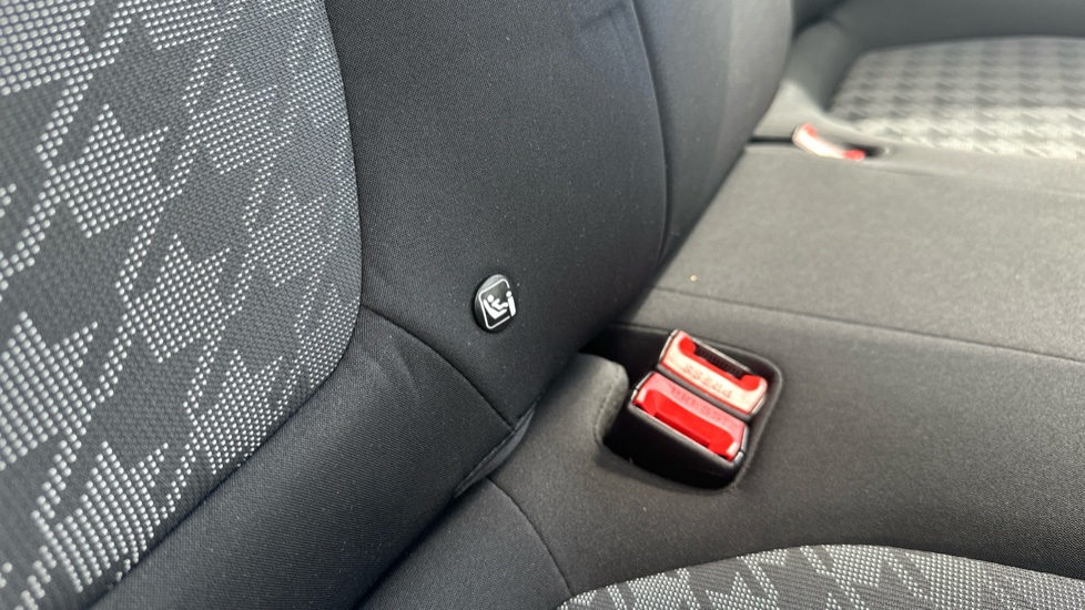 MG ZS 1.5 VTi-TECH Excite 5dr Petrol Hatchback - Image 17