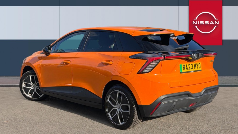 MG MG4 150kW Trophy EV Long Range 64kWh 5dr Auto Electric Hatchback - Image 2