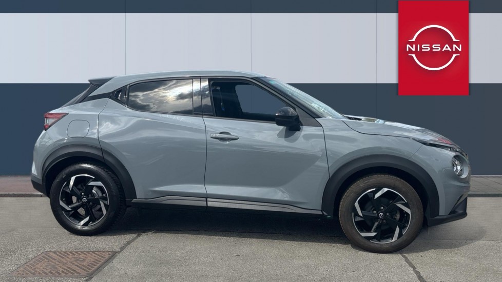 Nissan Juke 1.0 DiG-T 114 N-Connecta 5dr Petrol Hatchback - Image 5