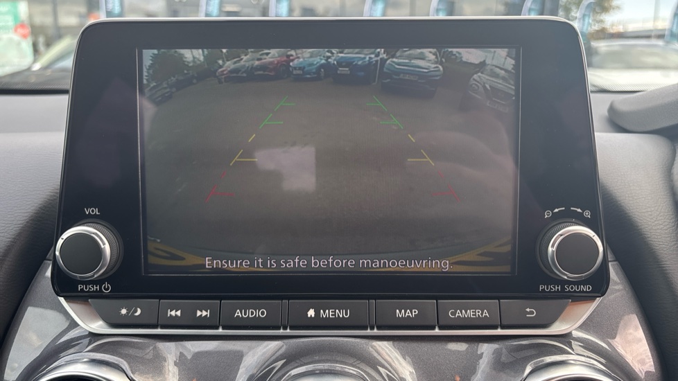 Nissan Juke 1.0 DiG-T 114 N-Connecta 5dr Petrol Hatchback - Image 23