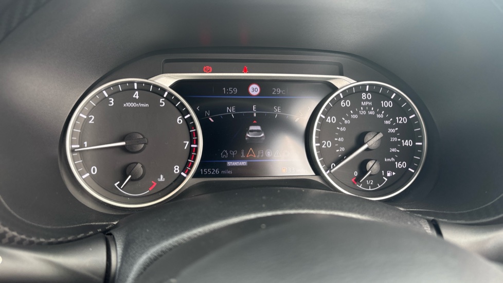 Nissan Juke 1.0 DiG-T 114 N-Connecta 5dr Petrol Hatchback - Image 30