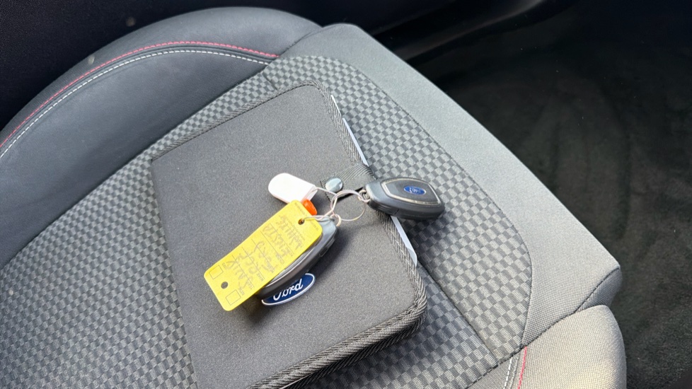 Ford Fiesta 1.0 EcoBoost ST-Line 3dr Petrol Hatchback - Image 19