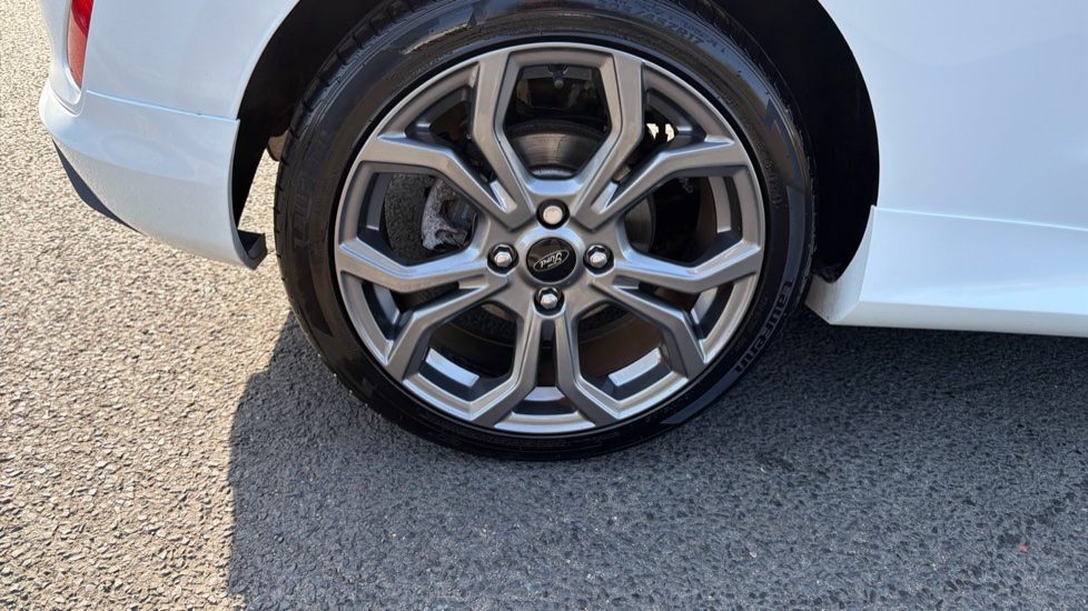 Ford Fiesta 1.0 EcoBoost ST-Line 3dr Petrol Hatchback - Image 34