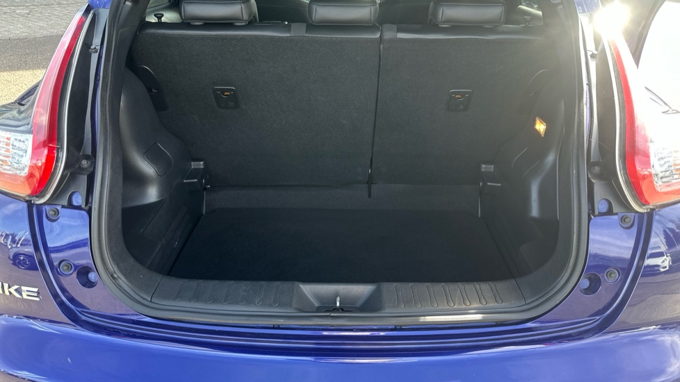 Nissan Juke 1.2 DiG-T N-Connecta 5dr Petrol Hatchback - Image 4