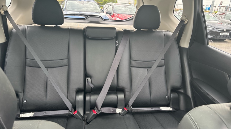 Nissan X-Trail 1.6 dCi Tekna 5dr Xtronic Diesel Station Wagon - Image 15