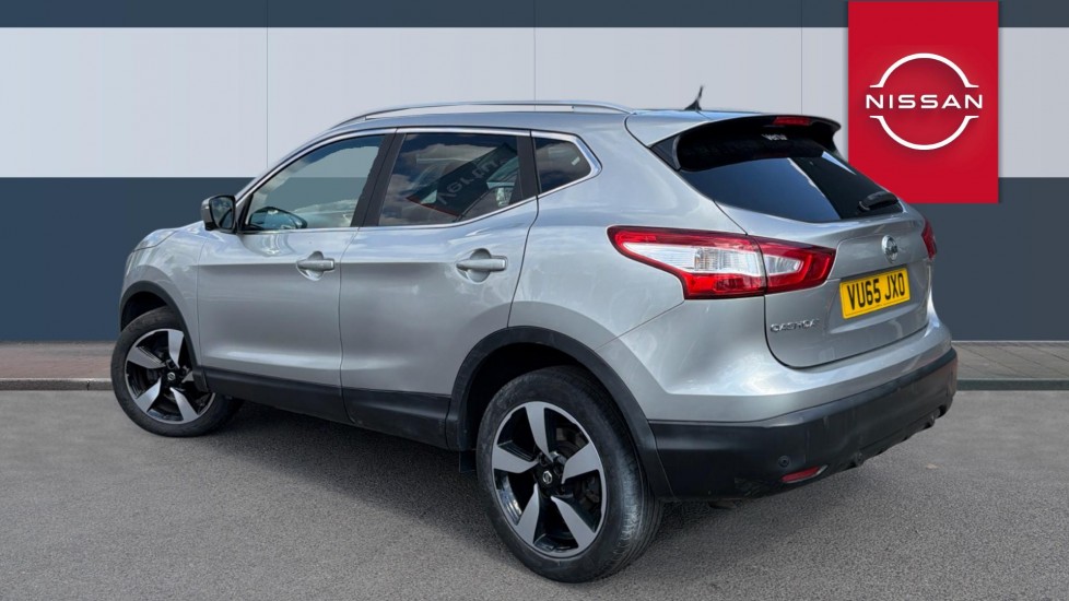 Nissan Qashqai 1.6 DiG-T N-Tec+ 5dr Petrol Hatchback - Image 2