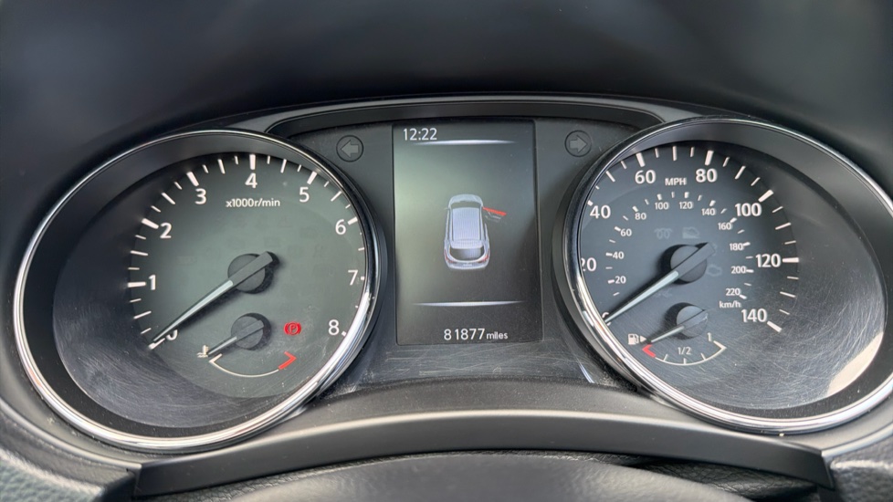 Nissan Qashqai 1.6 DiG-T N-Tec+ 5dr Petrol Hatchback - Image 18